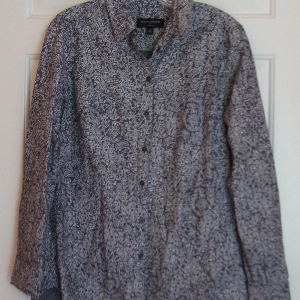 Classic Fit Banana Republic Button Up
